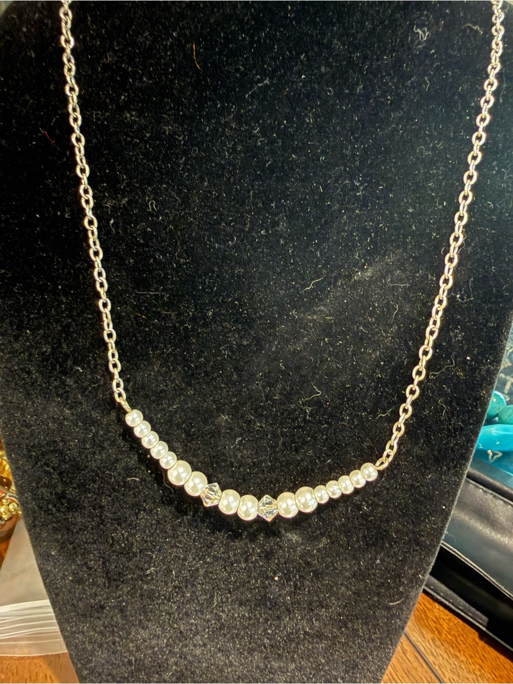 Classic Pearl and Crystal Bar Necklace - White Pearls